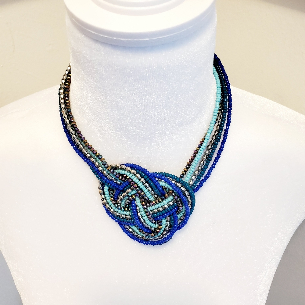 Seed bead necklace